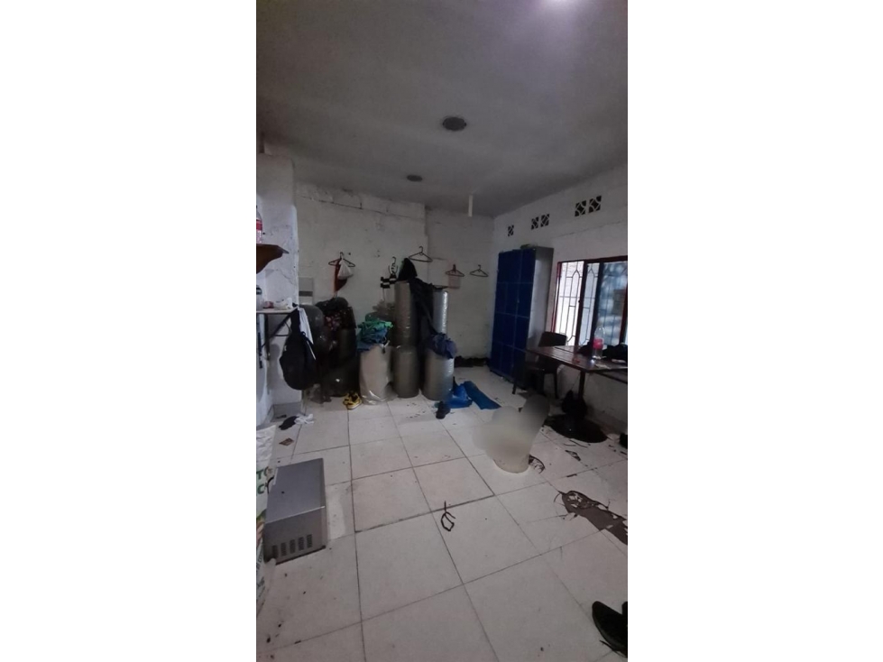 Bodega en venta en Trinidad, Medellín, 244 m² · foto 5 de 8