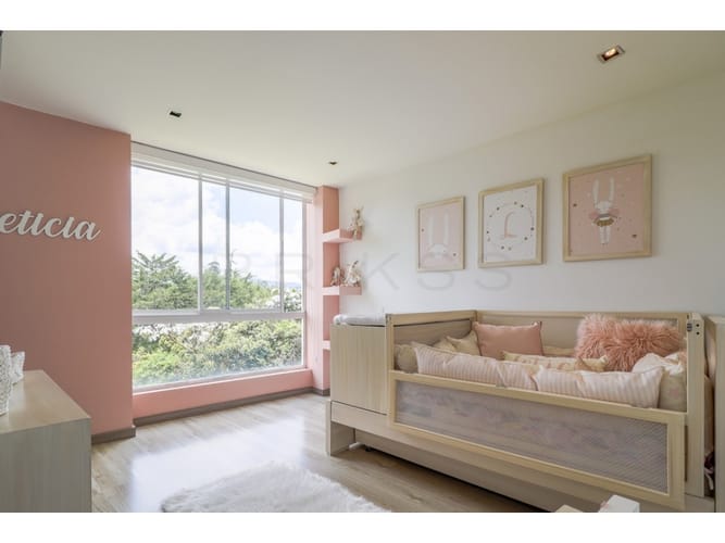 Casa de 4 alcobas en venta en Pantanillo, El Retiro, 392 m² · foto 13 de 23