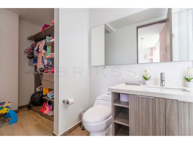 Casa de 4 alcobas en venta en Pantanillo, El Retiro, 392 m² · foto 14 de 23