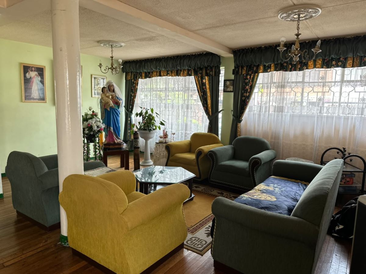 Casa en venta en Engativá, Bogotá · foto 6 de 24