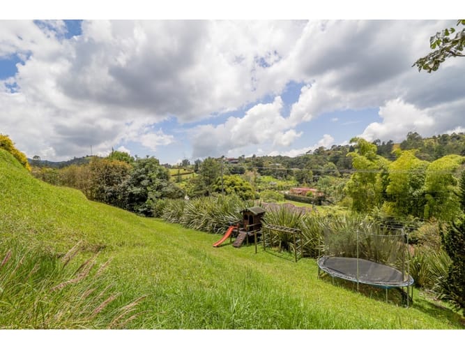 Casa de 4 alcobas en venta en Pantanillo, El Retiro, 392 m² · foto 20 de 23