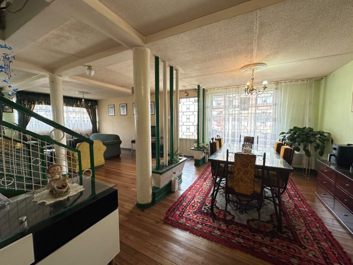 Casa en venta en Engativá, Bogotá · foto 9 de 24