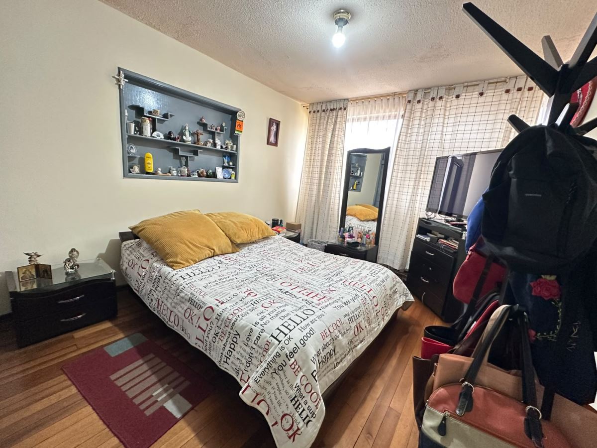 Casa en venta en Engativá, Bogotá · foto 13 de 24