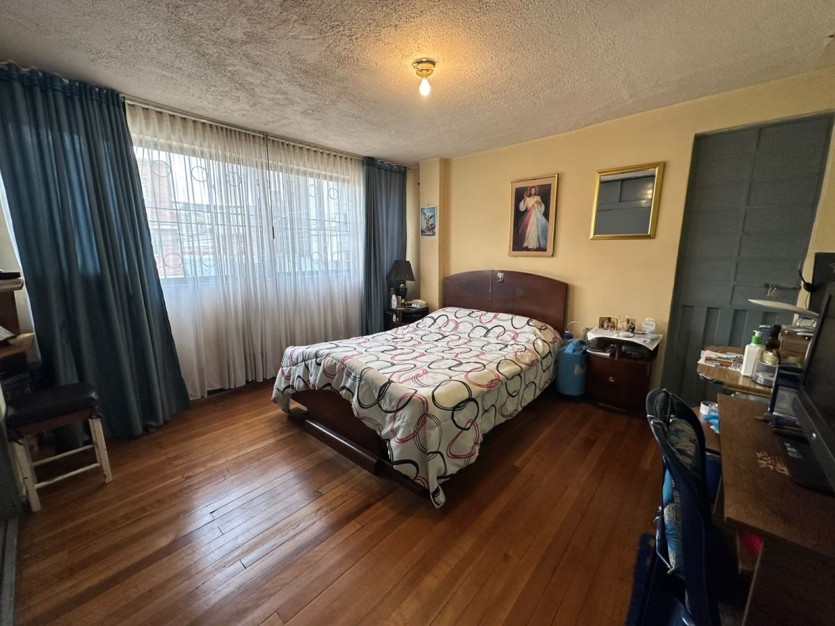Casa en venta en Engativá, Bogotá · foto 19 de 24