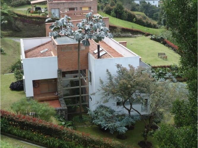 Casa de 5 alcobas en venta en Las Palmas, Envigado, 595 m² · foto 11 de 16