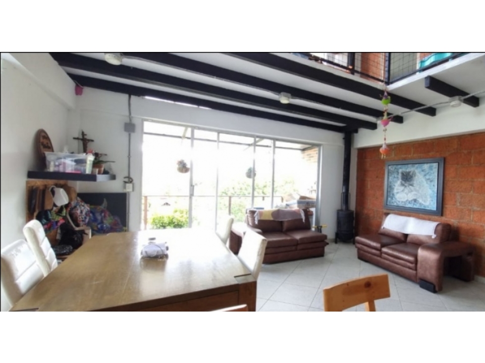 Casa de 4 alcobas en venta en El Carmen De Viboral, El Carmen de Viboral, 190 m² · foto 3 de 12