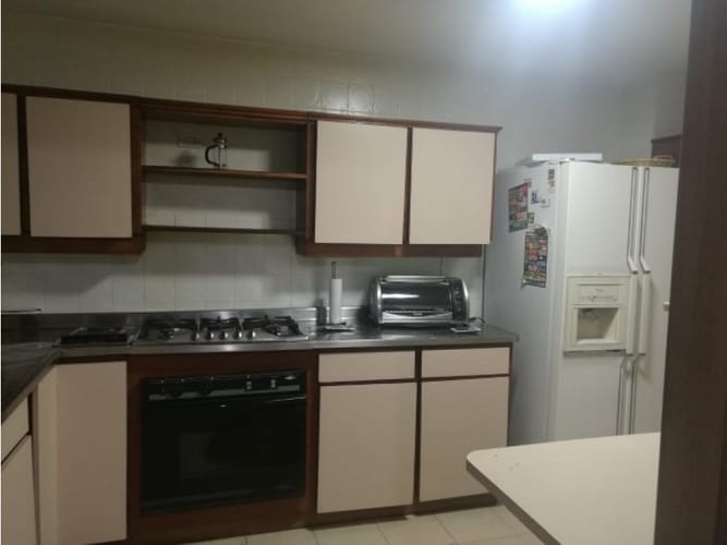 Apartamento de 4 alcobas en venta en San Lucas, Medellín, 261 m² · foto 7 de 16