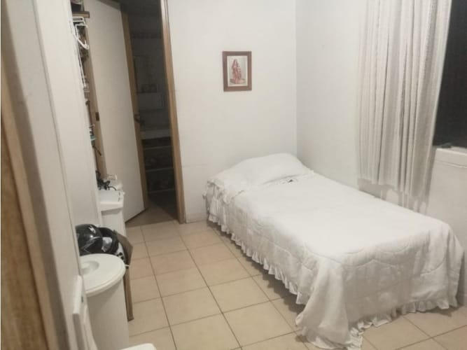 Apartamento de 4 alcobas en venta en San Lucas, Medellín, 261 m² · foto 10 de 16