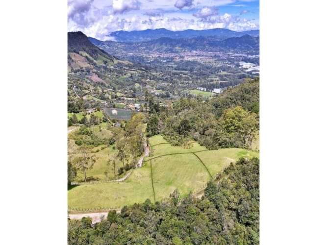 Lote en venta en El Tambo, La Ceja, 4166 m² · foto 8 de 10