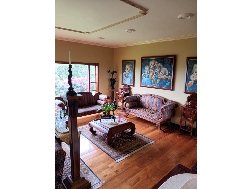 Casa de 4 alcobas en venta en El Capiro, Rionegro, 560 m² · foto 14 de 24