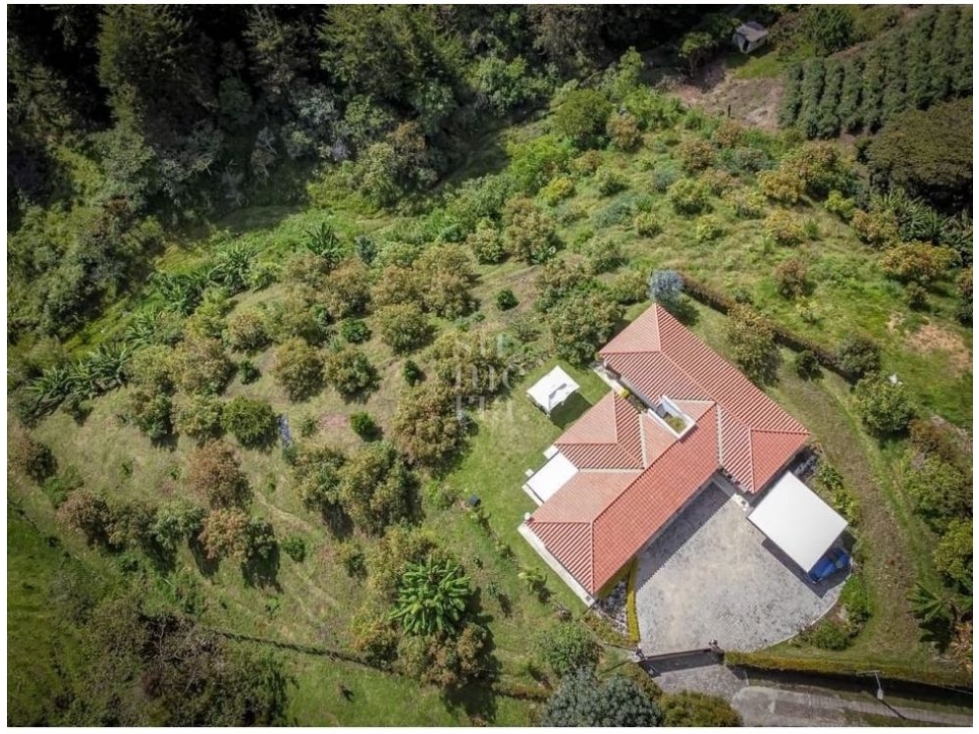 Casa de 3 alcobas en venta en El Porvenir, Rionegro, 200 m² · foto 9 de 9