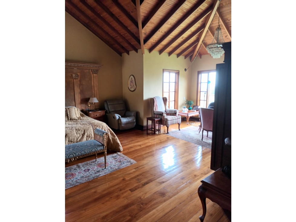 Casa de 4 alcobas en venta en El Capiro, Rionegro, 560 m² · foto 16 de 24