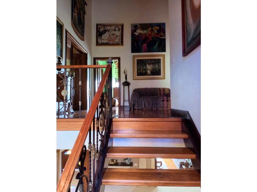 Casa de 4 alcobas en venta en El Capiro, Rionegro, 560 m² · foto 19 de 24