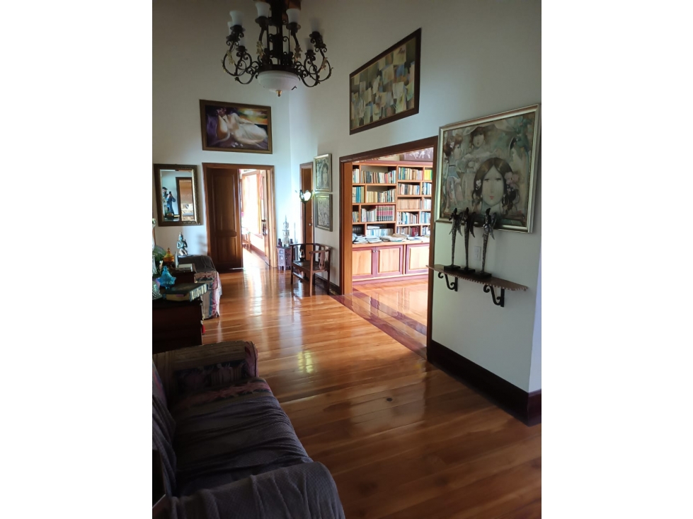 Casa de 4 alcobas en venta en El Capiro, Rionegro, 560 m² · foto 23 de 24