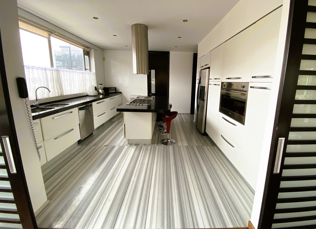 Apartamento en venta en Chico Norte, Bogotá · foto 11 de 24