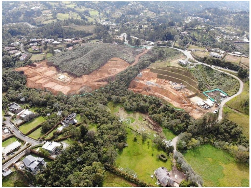Casa de 2 alcobas en venta en Loma Del Escobero, Envigado, 192 m² · foto 17 de 19