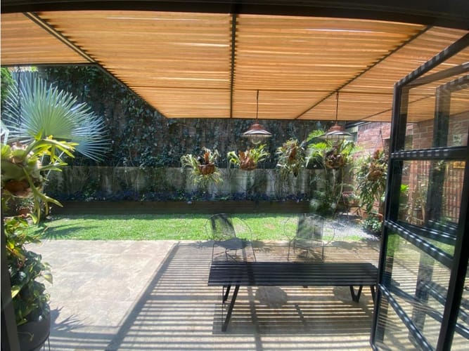 Casa de 3 alcobas en venta en La Florida, Medellín, 240 m² · foto 15 de 24