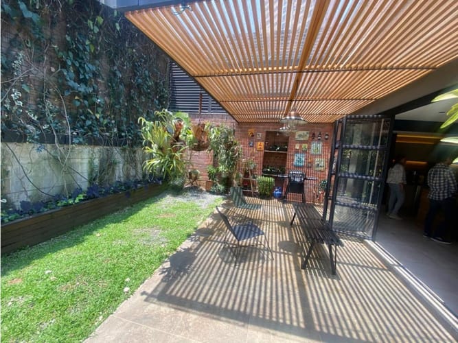 Casa de 3 alcobas en venta en La Florida, Medellín, 240 m² · foto 20 de 24