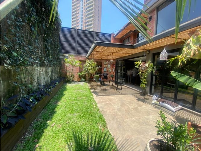 Casa de 3 alcobas en venta en La Florida, Medellín, 240 m² · foto 24 de 24