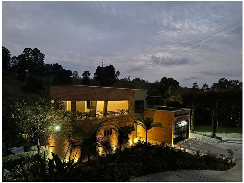 Casa de 6 alcobas en venta en El Tablazo, Rionegro, 400 m² · foto 4 de 24