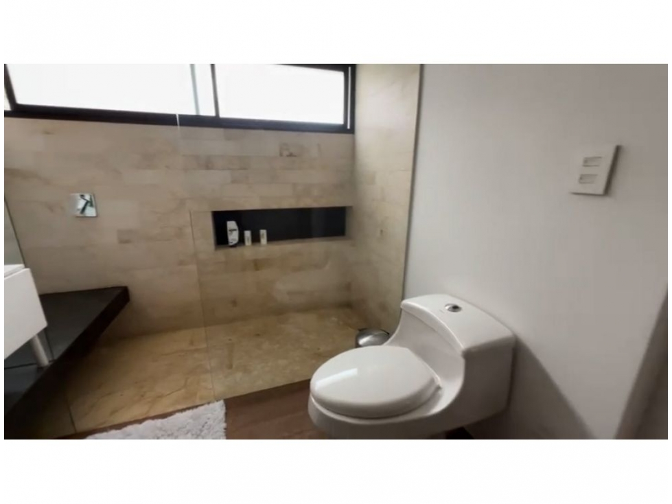 Apartamento en venta en El Poblado, Medellín · foto 9 de 19