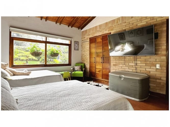 Casa de 3 alcobas en venta en La Catedral, Sabaneta, 362 m² · foto 8 de 24
