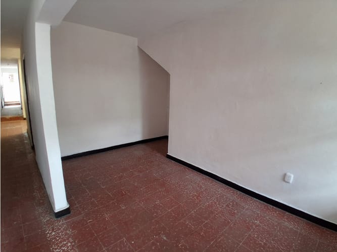 Casa de 14 alcobas en venta en Casco Antiguo - Floridablanca, Floridablanca, 364 m² · foto 4 de 24