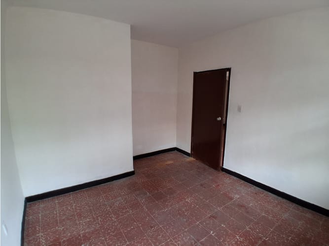 Casa de 14 alcobas en venta en Casco Antiguo - Floridablanca, Floridablanca, 364 m² · foto 6 de 24