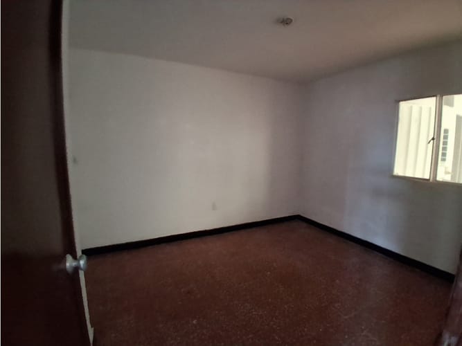 Casa de 14 alcobas en venta en Casco Antiguo - Floridablanca, Floridablanca, 364 m² · foto 7 de 24