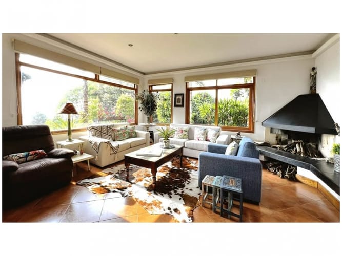 Casa de 3 alcobas en venta en La Catedral, Sabaneta, 362 m² · foto 16 de 24