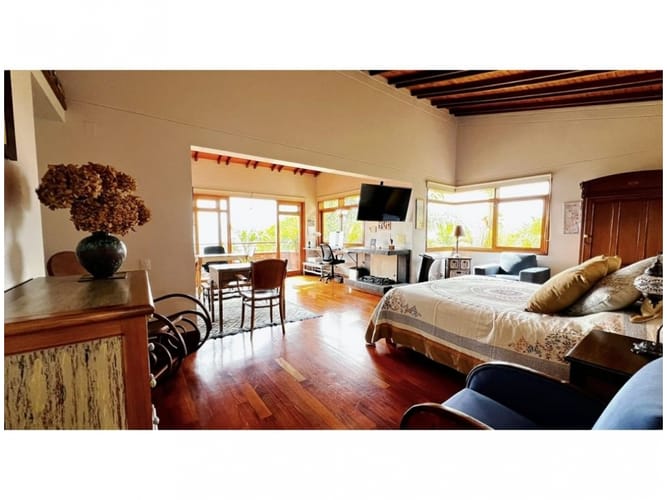 Casa de 3 alcobas en venta en La Catedral, Sabaneta, 362 m² · foto 19 de 24