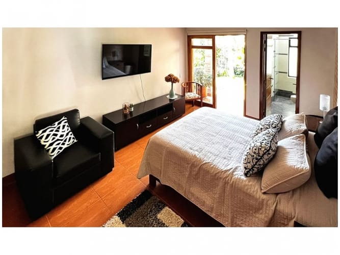 Casa de 3 alcobas en venta en La Catedral, Sabaneta, 362 m² · foto 20 de 24
