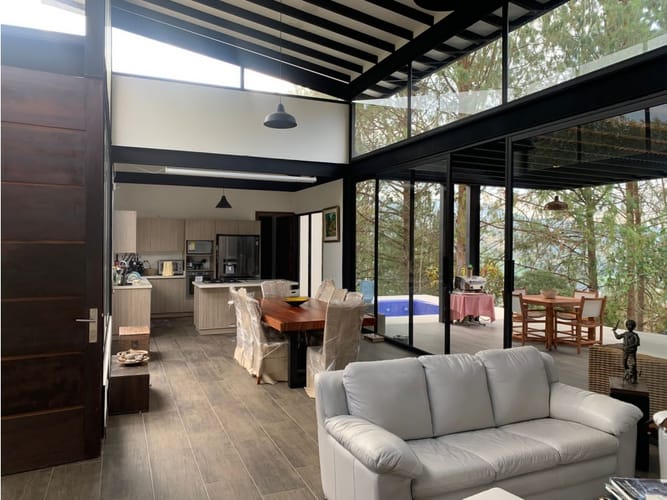 Casa de 4 alcobas en venta en El Retiro, 330 m² · foto 2 de 18
