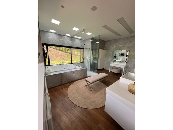 Casa de 3 alcobas en venta en El Tablazo, Rionegro, 780 m² · foto 8 de 23