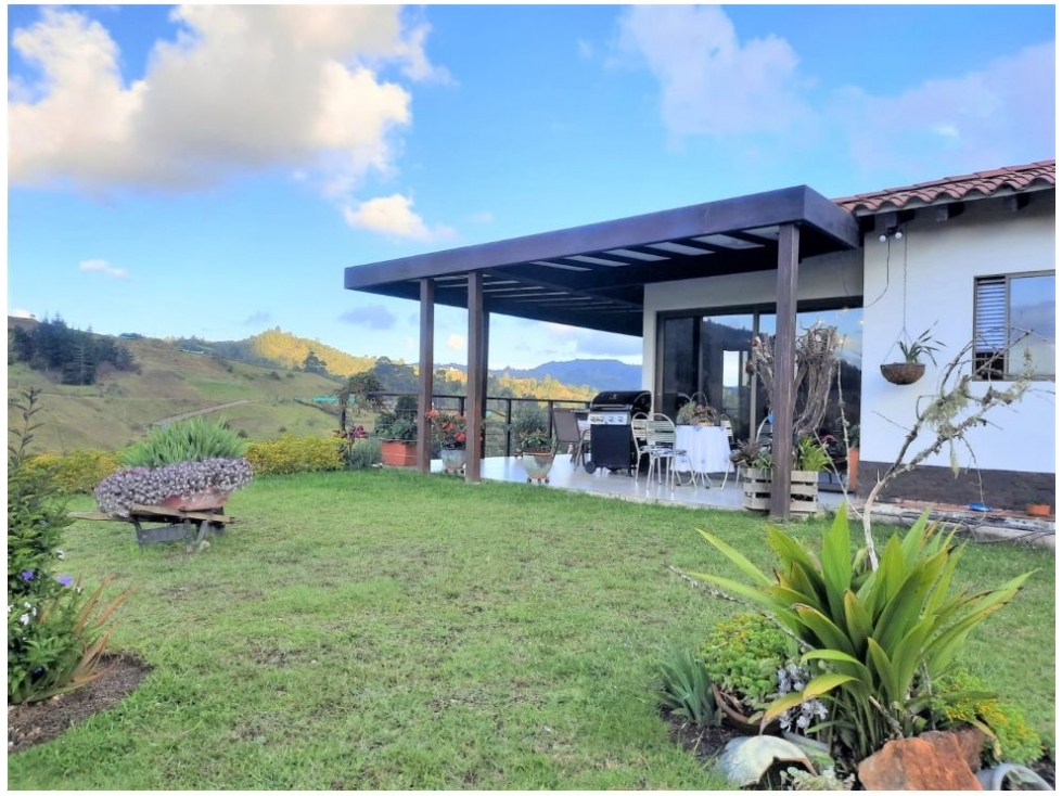 Casa de 3 alcobas en venta en Pantanillo, El Retiro, 310 m² · foto 10 de 10