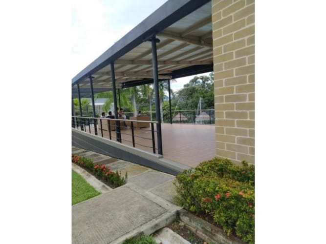 Casa de 4 alcobas en venta en Llanos De Aguirre, Medellín, 110 m² · foto 3 de 20