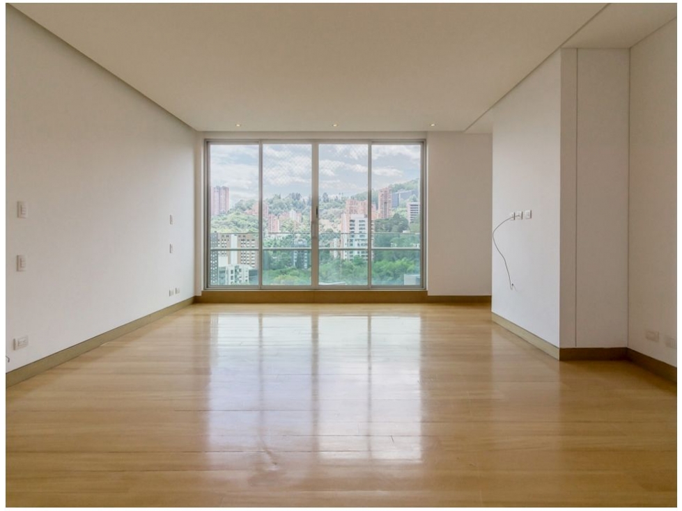 Apartamento en venta en El Poblado, Medellín · foto 16 de 17