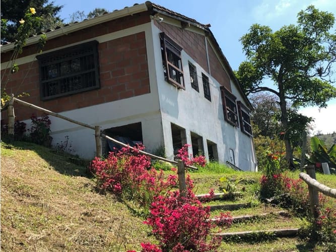 Casa de 4 alcobas en venta en La Industrial, Marinilla, 162 m² · foto 17 de 24