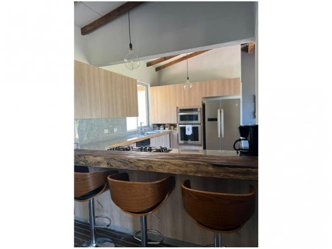 Casa de 3 alcobas en venta en El Porvenir, Rionegro, 320 m² · foto 17 de 20