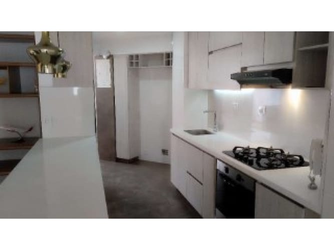 Apartamento de 4 alcobas en venta en Laureles, Medellín, 200 m² · foto 7 de 15