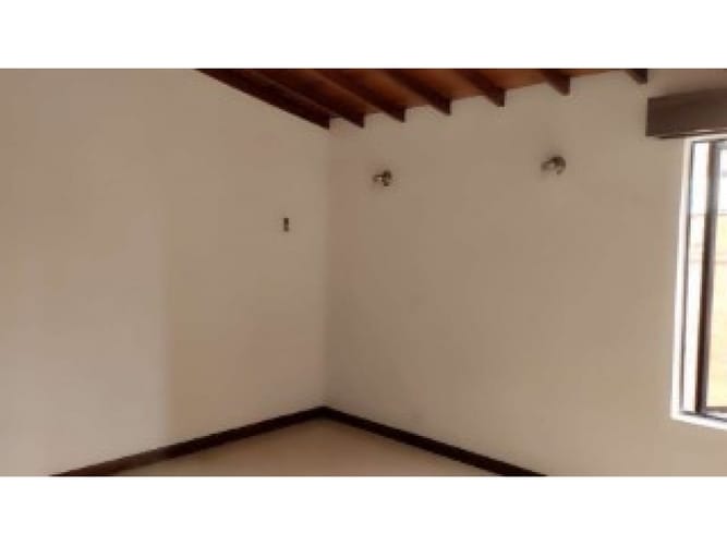 Apartamento de 4 alcobas en venta en Laureles, Medellín, 200 m² · foto 9 de 15