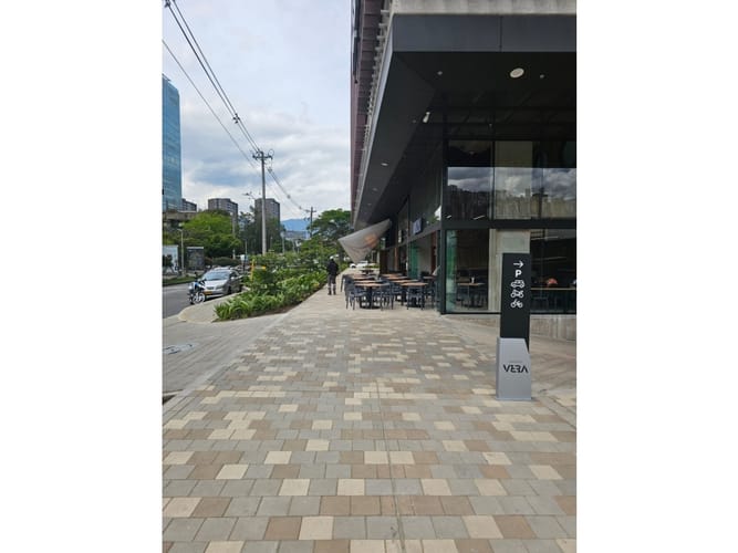 Apartamento de 1 alcoba en venta en Villa Carlota, Medellín, 68 m² · foto 8 de 24