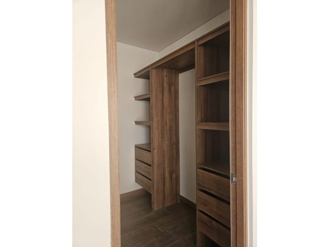Apartamento de 1 alcoba en venta en Villa Carlota, Medellín, 68 m² · foto 14 de 24