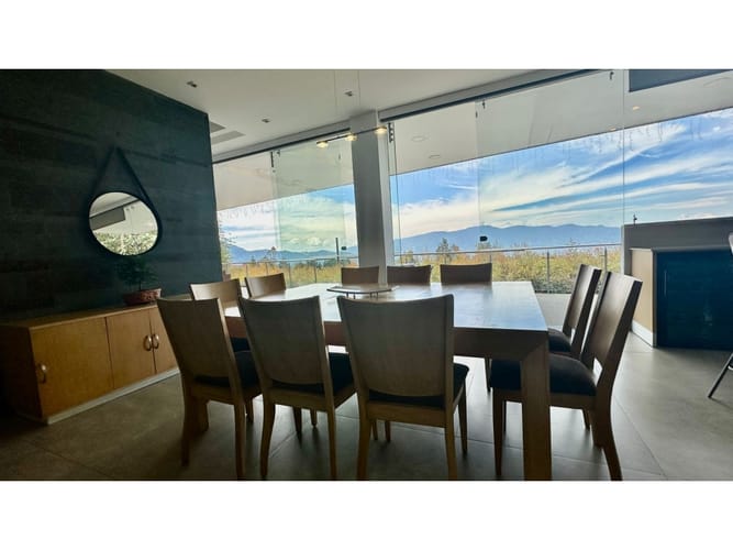 Casa de 4 alcobas en venta en Loma Del Chocho, Envigado, 460 m² · foto 8 de 24