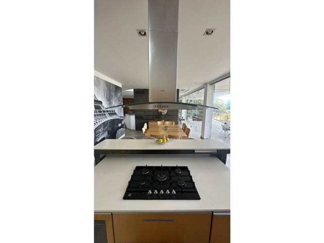 Casa de 4 alcobas en venta en Loma Del Chocho, Envigado, 460 m² · foto 10 de 24