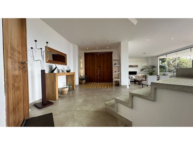 Casa de 4 alcobas en venta en Loma Del Chocho, Envigado, 460 m² · foto 20 de 24