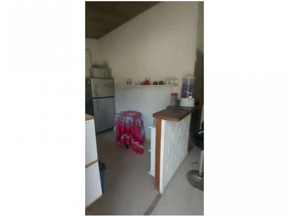 Casa de 4 alcobas en venta en Guarne, 200 m² · foto 3 de 16