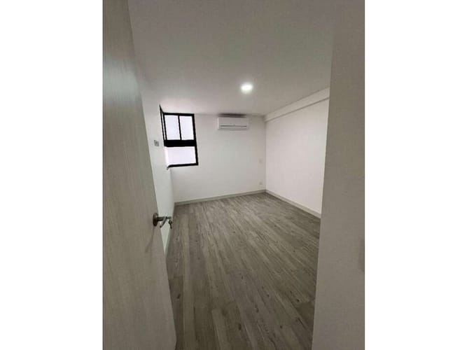 Apartamento en venta en Conquistadores, Medellín · foto 2 de 16