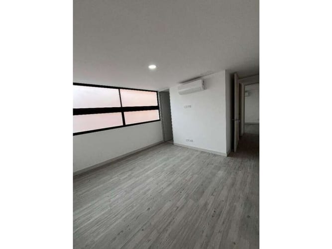 Apartamento en venta en Conquistadores, Medellín · foto 3 de 16