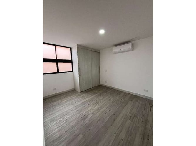 Apartamento en venta en Conquistadores, Medellín · foto 4 de 16
